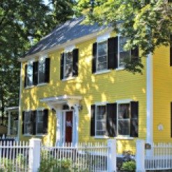 yellow-house-salem